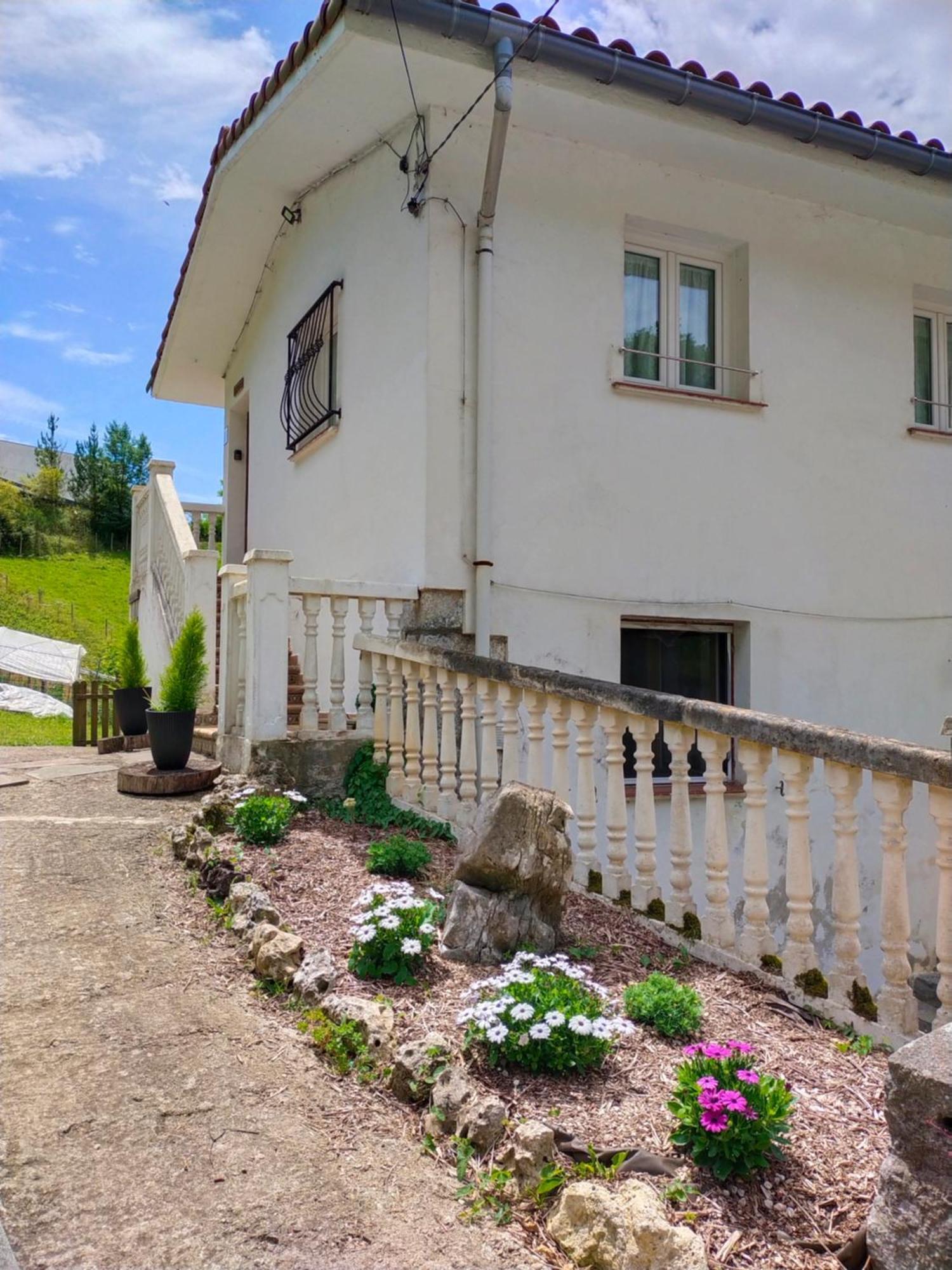 Antzomendi Apartment